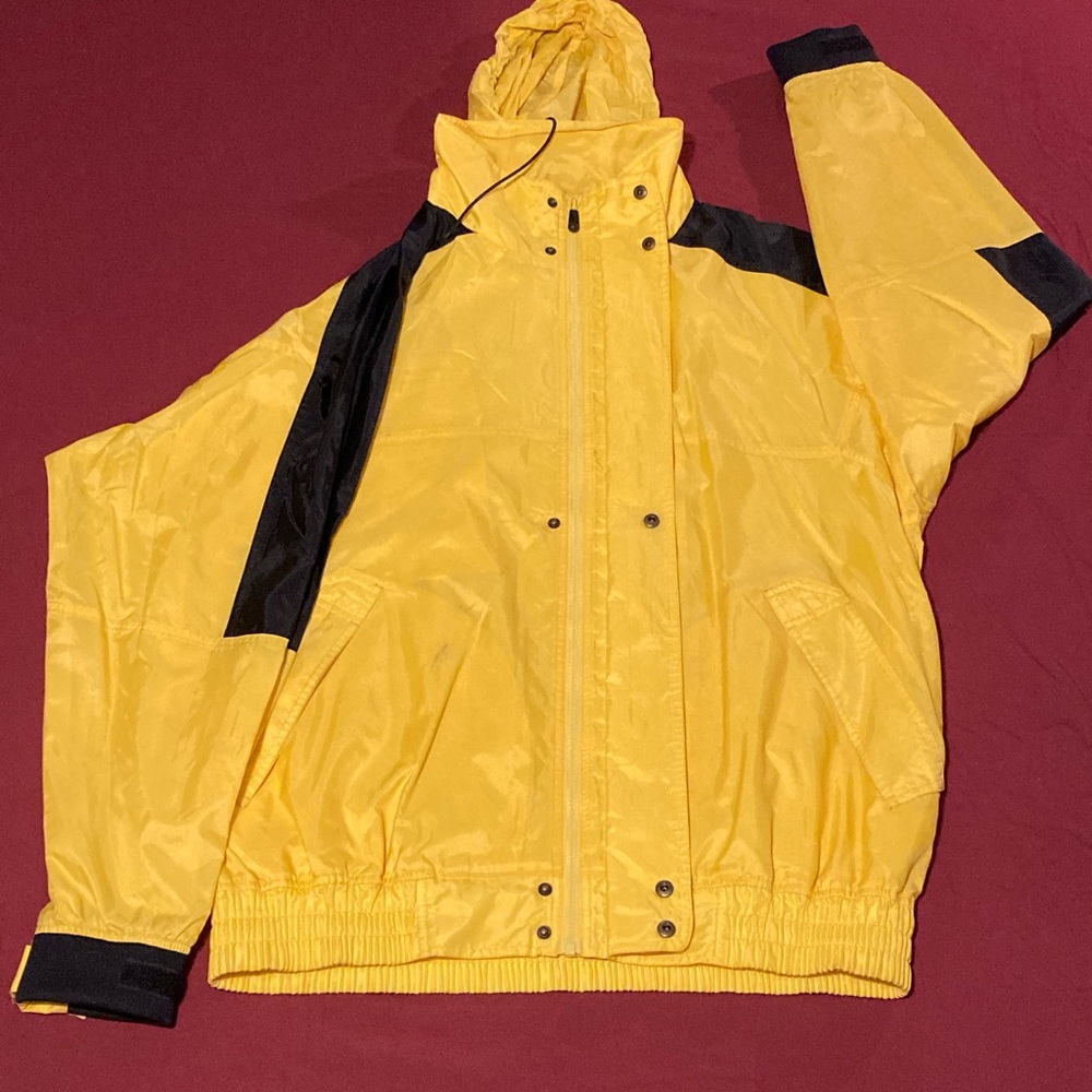 Rain Jacket Yellow - Picture 4 of 5
